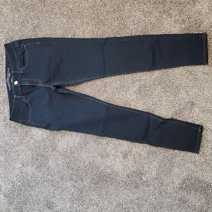 American Eagle size 8 dark wash jeans